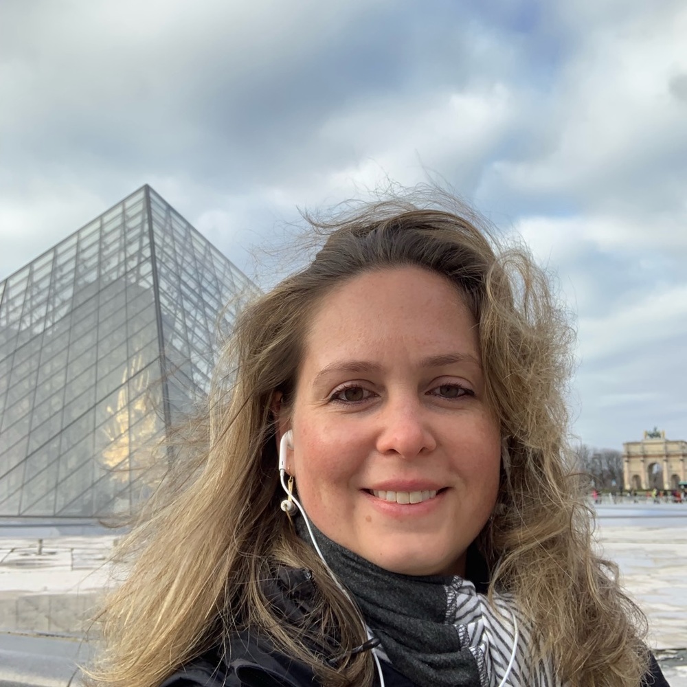 Meet your Posher, Emily